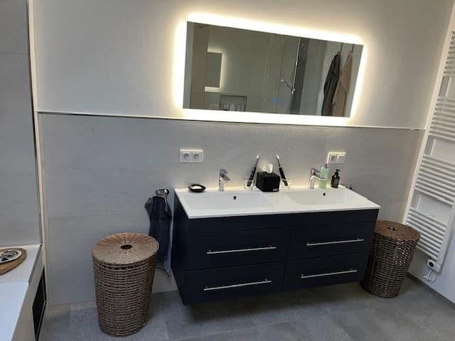 Predaj bytu 4-izbový 170 m², Homburg, Sársko Predaj bytu 4-izbový 170 m², Homburg, Sársko