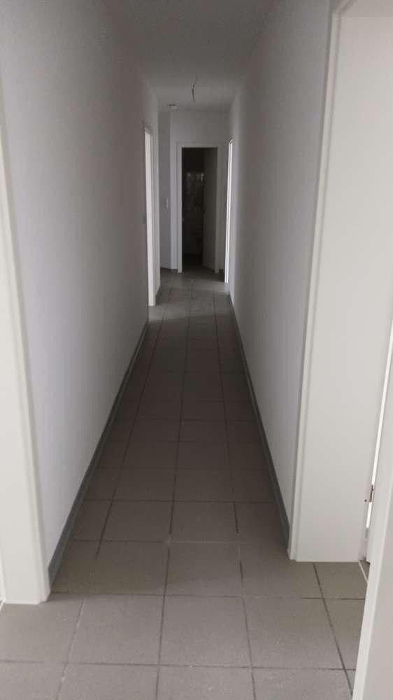 Prenájom bytu 5-izbový 117 m², Berndorferstr. 19, Hillesheim, Porýnie-Falcko Prenájom bytu 5-izbový 117 m², Berndorferstr. 19, Hillesheim, Porýnie-Falcko