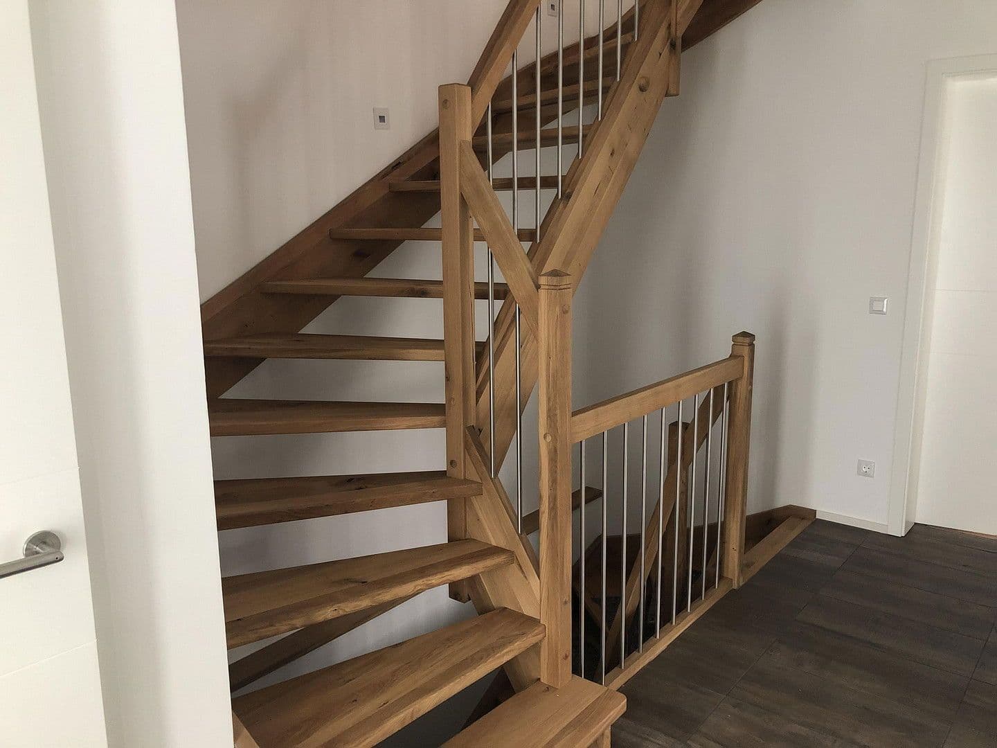 Predaj domu 165 m², pozemek 500 m², Brunnthal, Bavorsko Predaj domu 165 m², pozemek 500 m², Brunnthal, Bavorsko