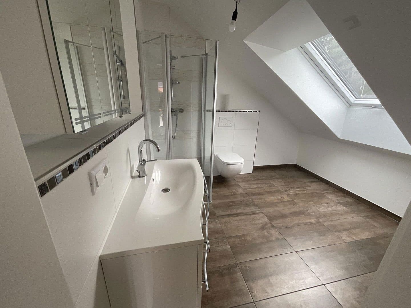 Predaj domu 165 m², pozemek 500 m², Brunnthal, Bavorsko Predaj domu 165 m², pozemek 500 m², Brunnthal, Bavorsko