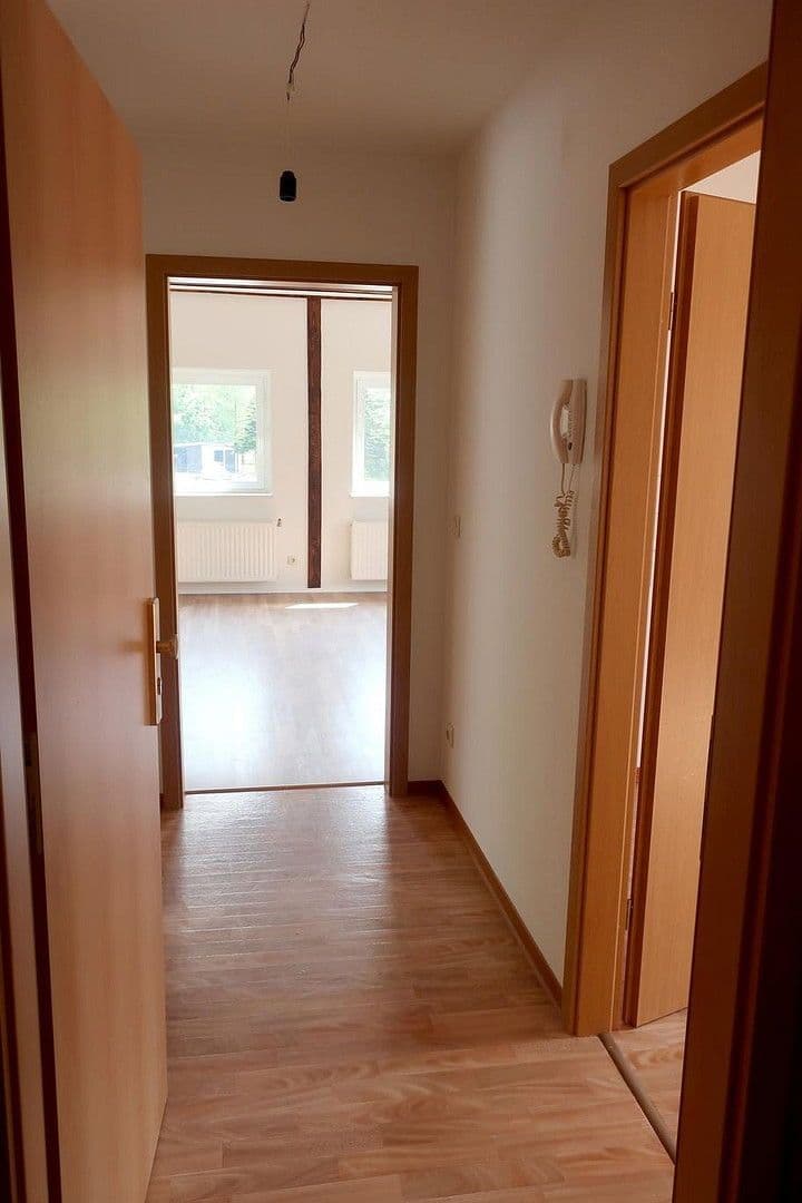 Prenájom bytu 2-izbový 60 m², Grünhain-Beierfeld, Sasko Prenájom bytu 2-izbový 60 m², Grünhain-Beierfeld, Sasko