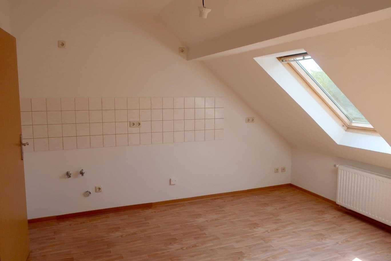 Prenájom bytu 2-izbový 60 m², Grünhain-Beierfeld, Sasko Prenájom bytu 2-izbový 60 m², Grünhain-Beierfeld, Sasko