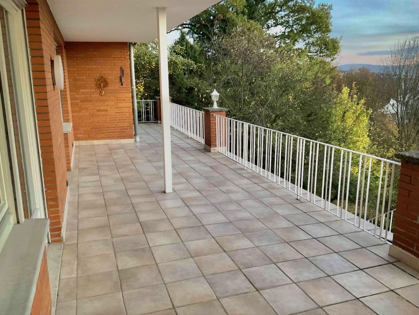 Prenájom bytu 3-izbový 122 m², Alfeld (Leine), Dolné Sasko Prenájom bytu 3-izbový 122 m², Alfeld (Leine), Dolné Sasko