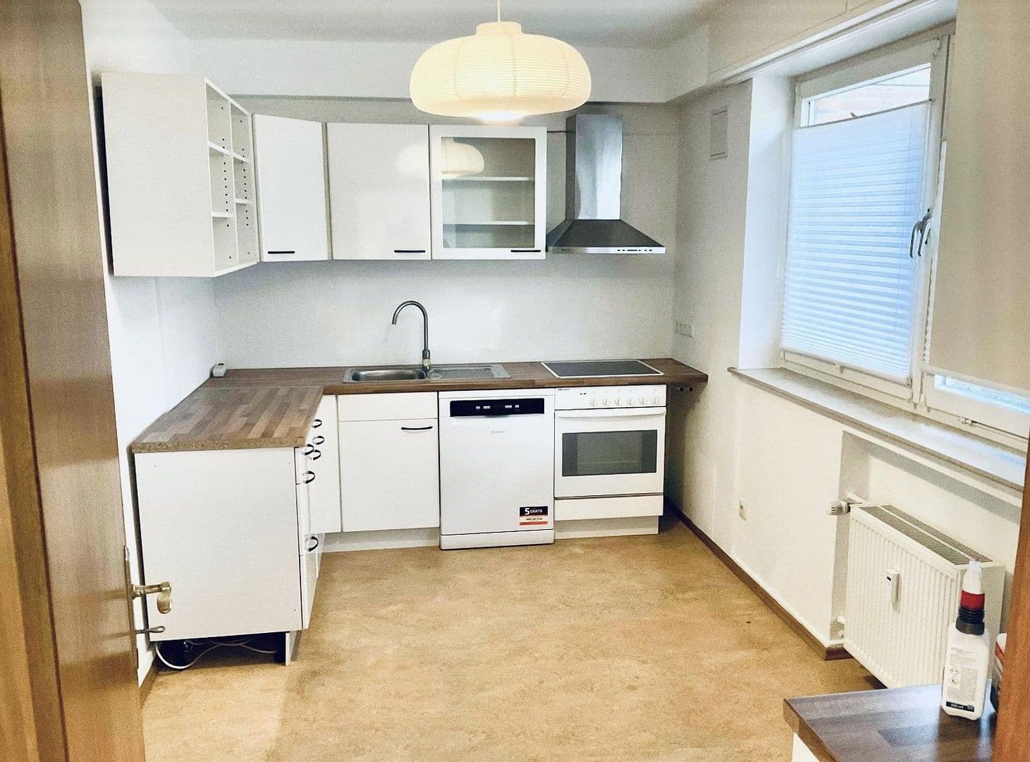 Prenájom bytu 3-izbový 122 m², Alfeld (Leine), Dolné Sasko Prenájom bytu 3-izbový 122 m², Alfeld (Leine), Dolné Sasko