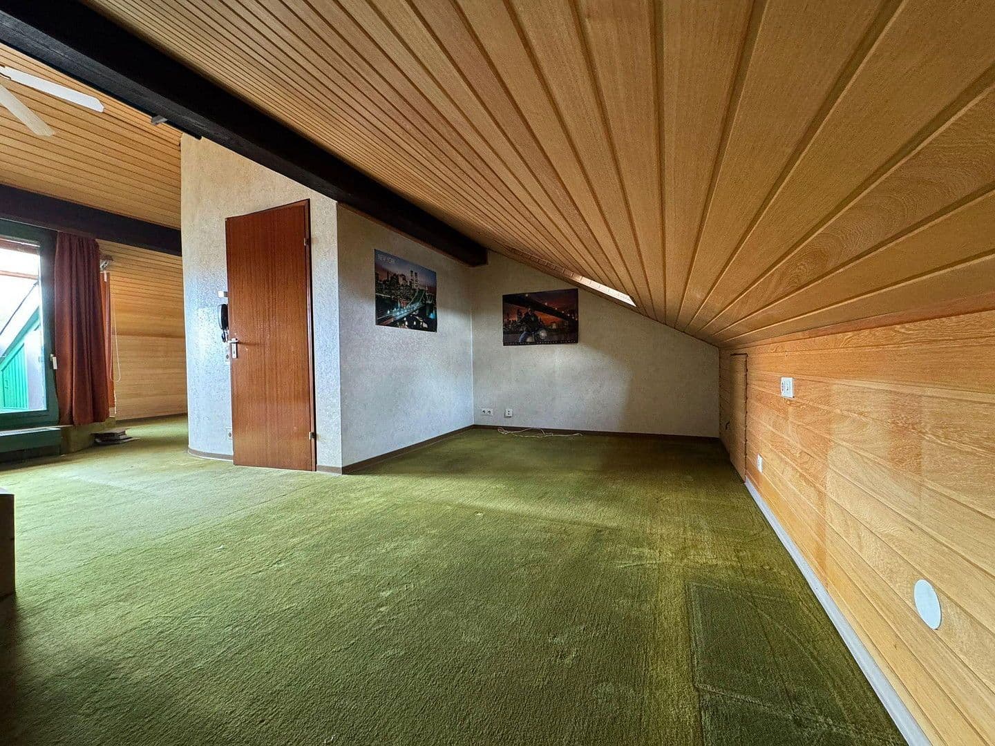 Predaj domu 120 m², pozemek 186 m², Ehningen, Bádensko-Wurttembersko Predaj domu 120 m², pozemek 186 m², Ehningen, Bádensko-Wurttembersko