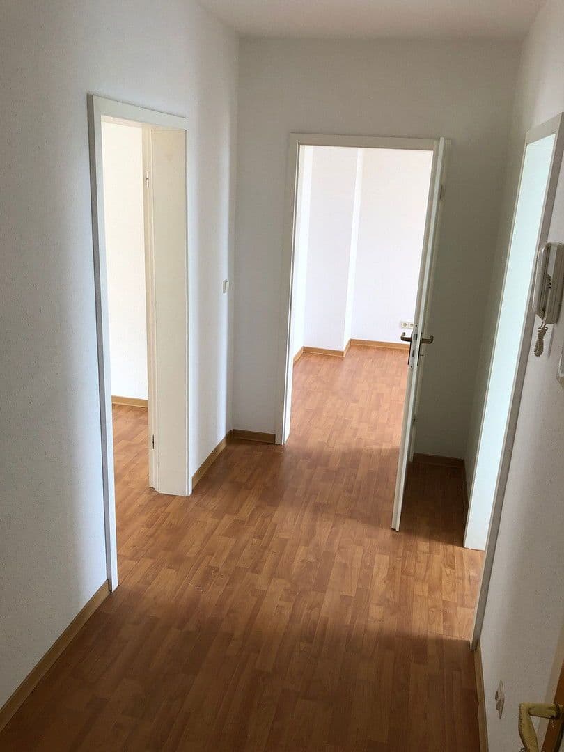 Prenájom bytu 3-izbový 55 m², Schneiderstraße 4, Leipzig, Sasko Prenájom bytu 3-izbový 55 m², Schneiderstraße 4, Leipzig, Sasko
