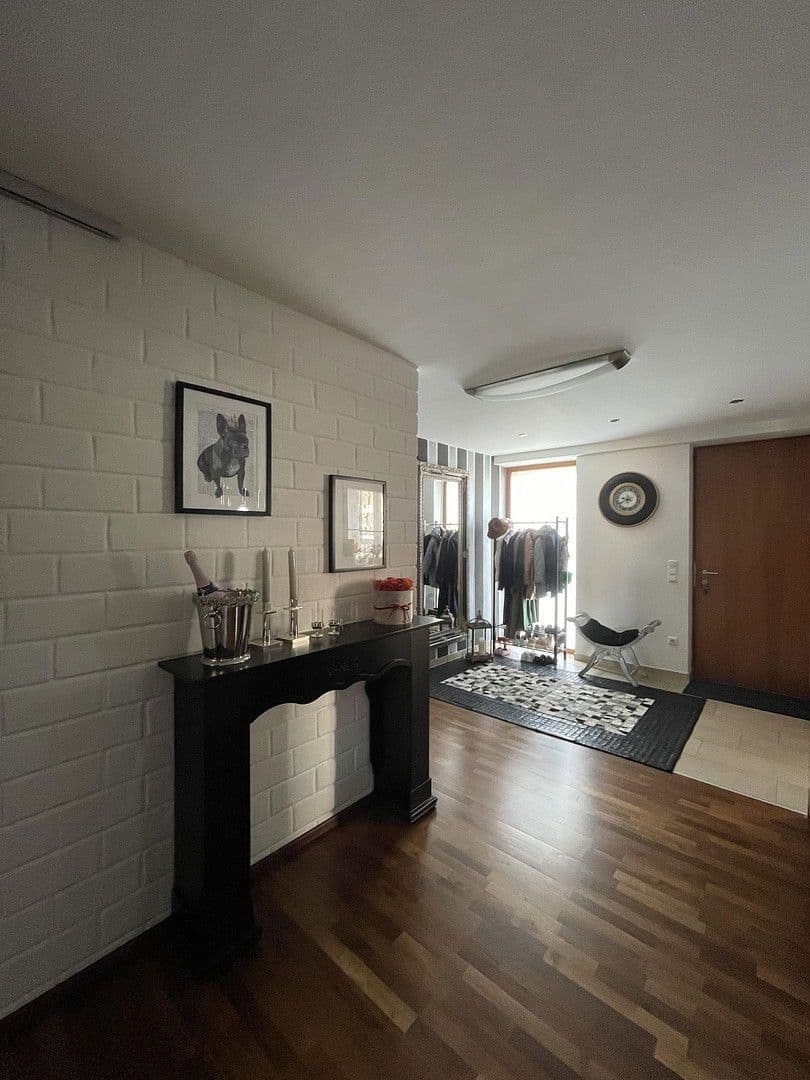 Predaj bytu 5-izbový 160 m², Furth, Bavorsko Predaj bytu 5-izbový 160 m², Furth, Bavorsko