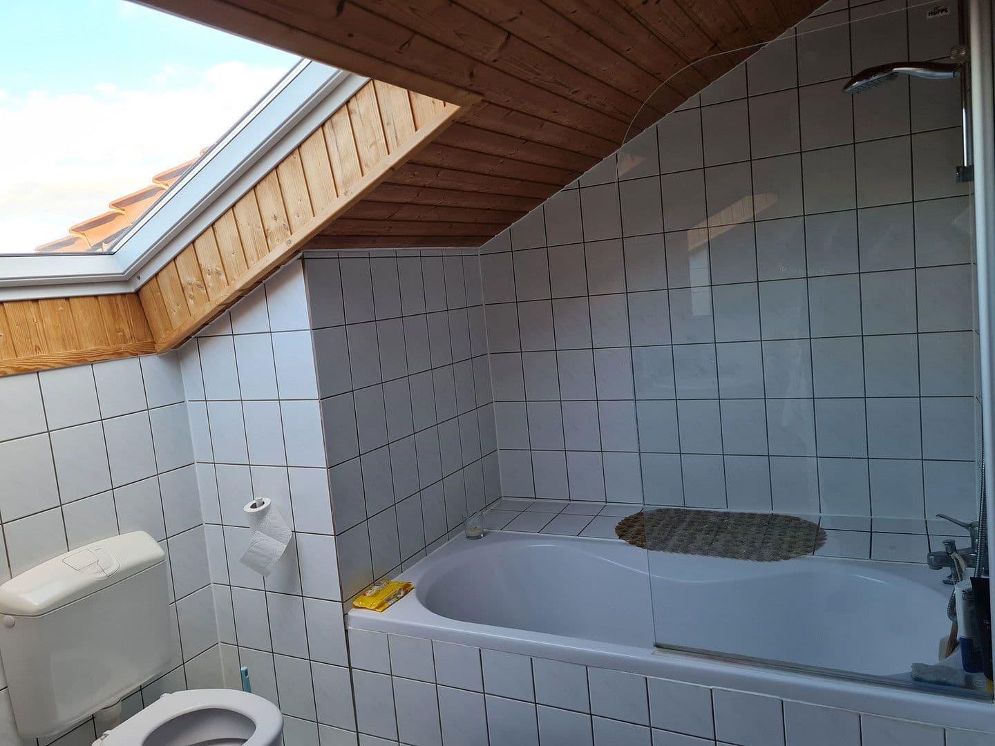 Prenájom bytu 2-izbový 50 m², Kapfenhardterstr. 19, Engelsbrand, Bádensko-Wurttembersko Prenájom bytu 2-izbový 50 m², Kapfenhardterstr. 19, Engelsbrand, Bádensko-Wurttembersko