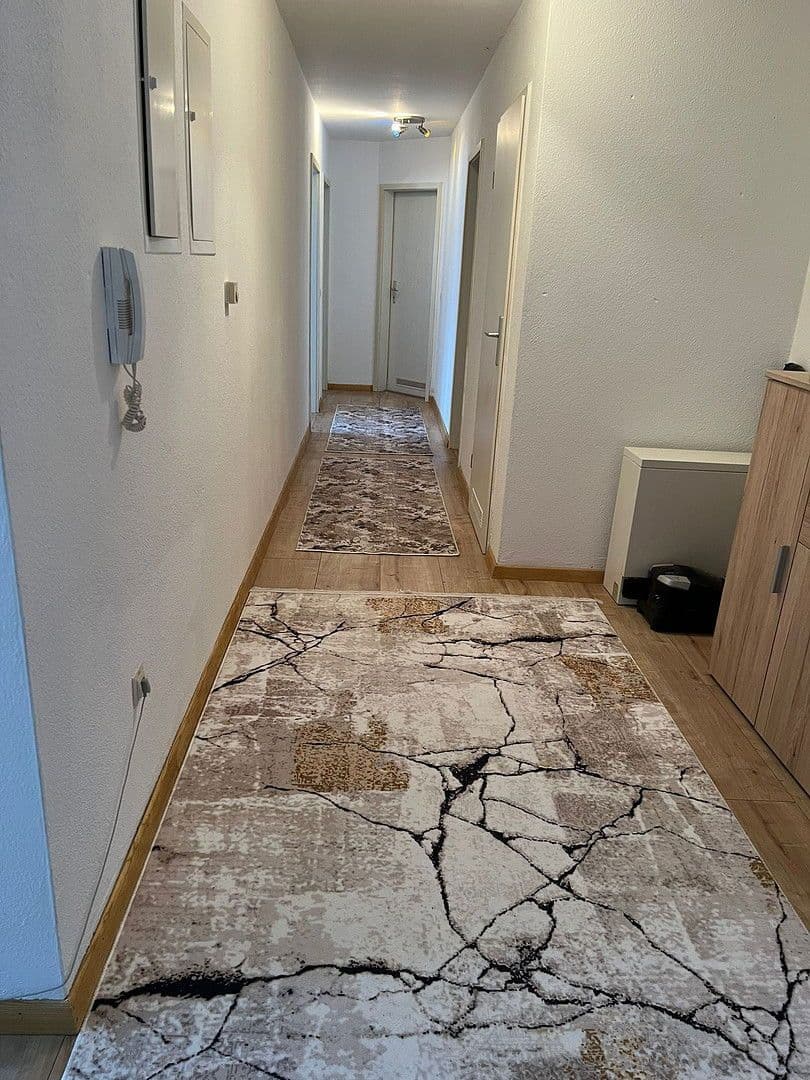 Prenájom bytu 4-izbový 118 m², Brunnenstr. 15/1, Krauchenwies, Bádensko-Wurttembersko Prenájom bytu 4-izbový 118 m², Brunnenstr. 15/1, Krauchenwies, Bádensko-Wurttembersko