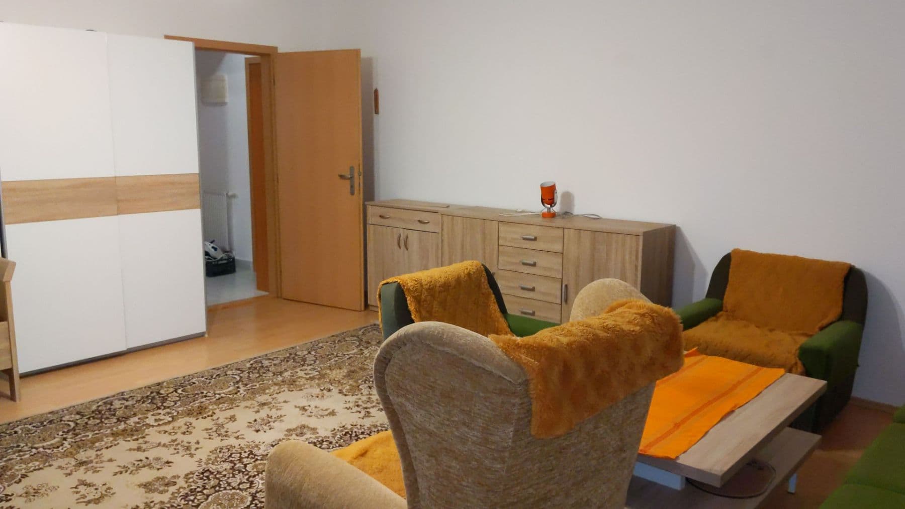 Prenájom bytu 1-izbový 59 m², Jeronýmova, Kolín, Středočeský kraj Prenájom bytu 1-izbový 59 m², Jeronýmova, Kolín, Středočeský kraj