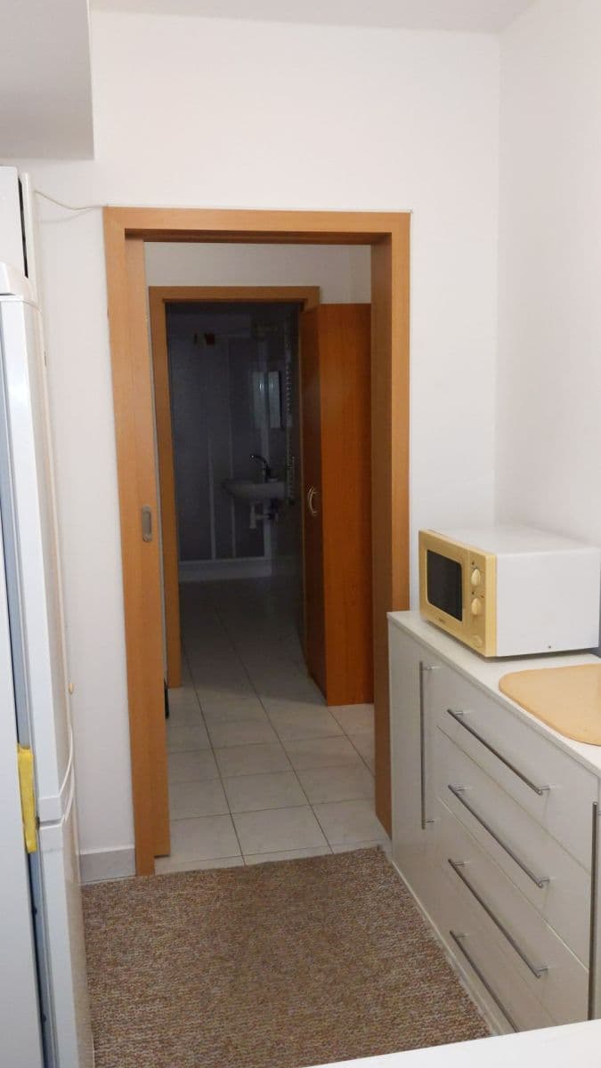 Prenájom bytu 1-izbový 59 m², Jeronýmova, Kolín, Středočeský kraj Prenájom bytu 1-izbový 59 m², Jeronýmova, Kolín, Středočeský kraj