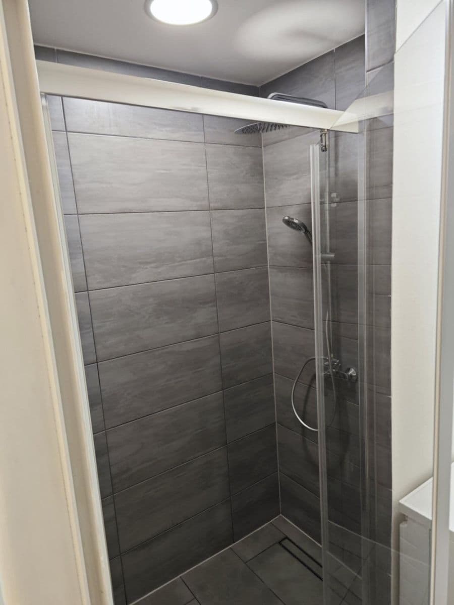 Prenájom bytu 1-izbový 27 m², SPC G, Krnov, Moravskoslezský kraj Prenájom bytu 1-izbový 27 m², SPC G, Krnov, Moravskoslezský kraj