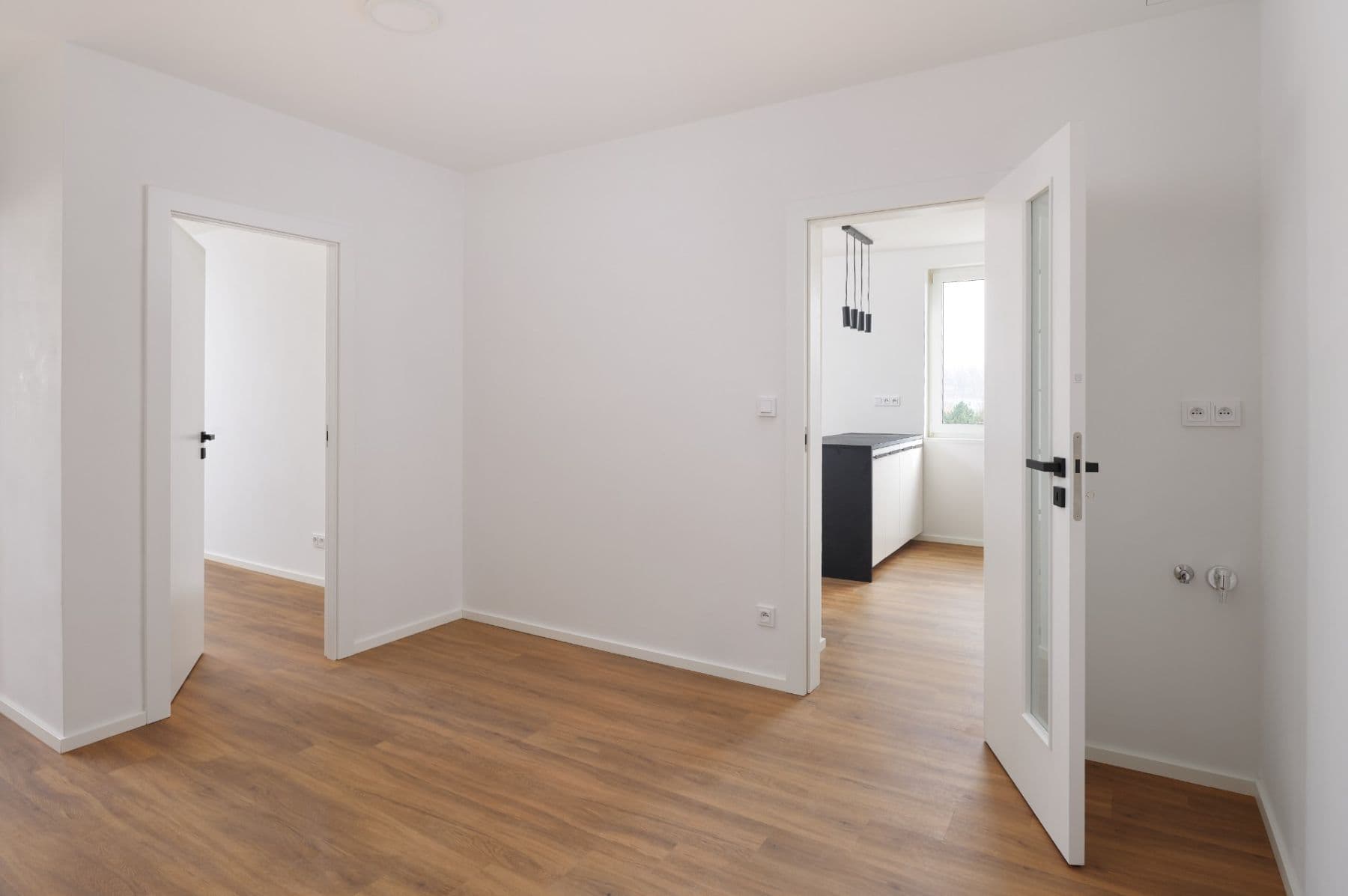 Predaj bytu 3-izbový 70 m², Poljanovova, Praha, Praha Predaj bytu 3-izbový 70 m², Poljanovova, Praha, Praha