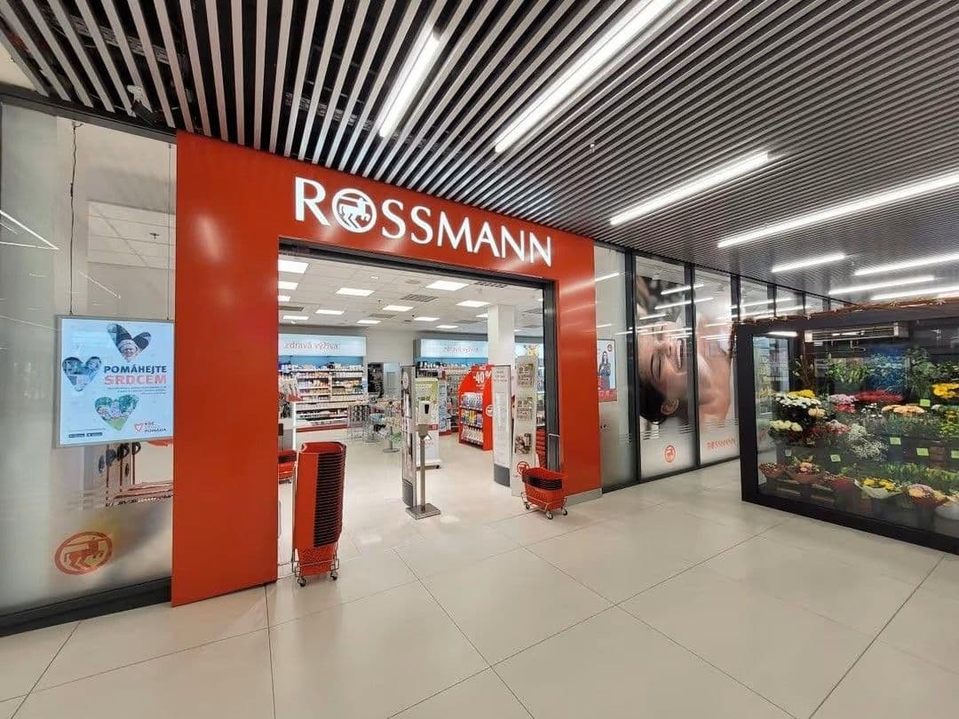 Prenájom nebytového priestoru 83 m², Mukařovského, Praha, Praha Prenájom nebytového priestoru 83 m², Mukařovského, Praha, Praha