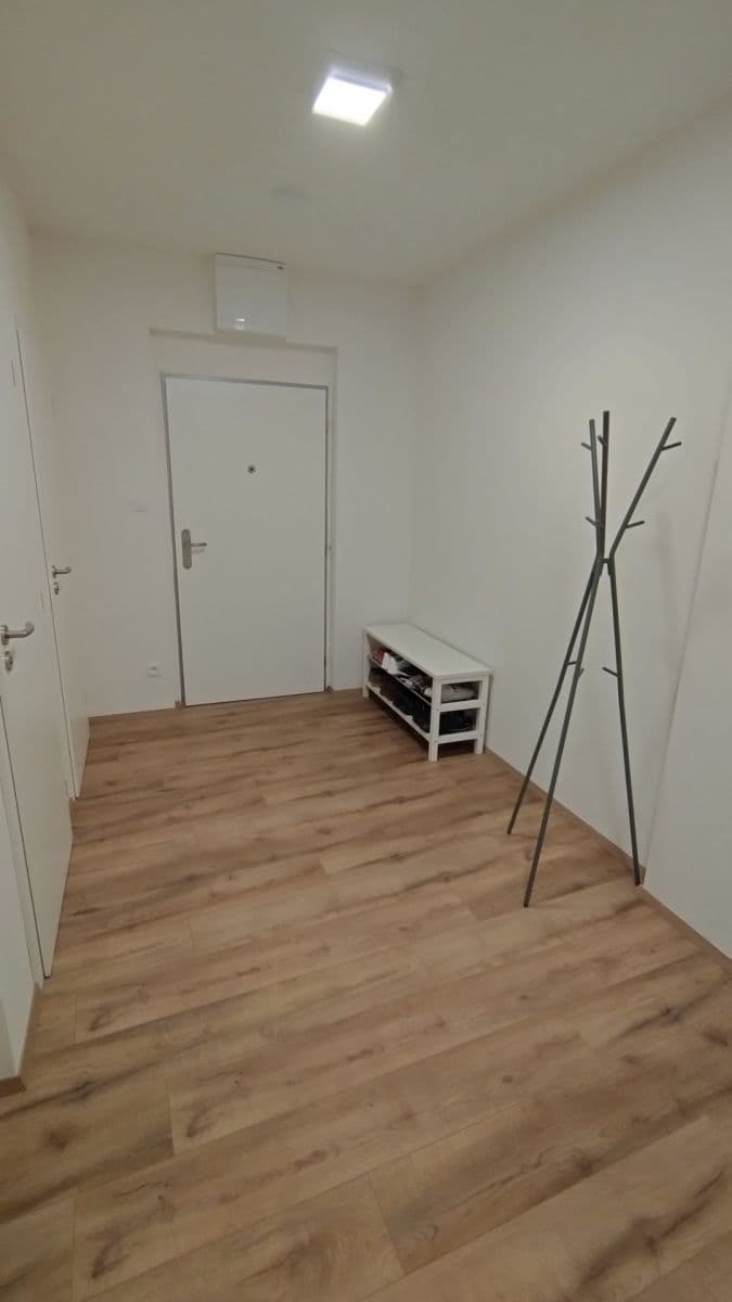 Predaj bytu 3-izbový 110 m², Palackého náměstí, Vlašim, Středočeský kraj Predaj bytu 3-izbový 110 m², Palackého náměstí, Vlašim, Středočeský kraj