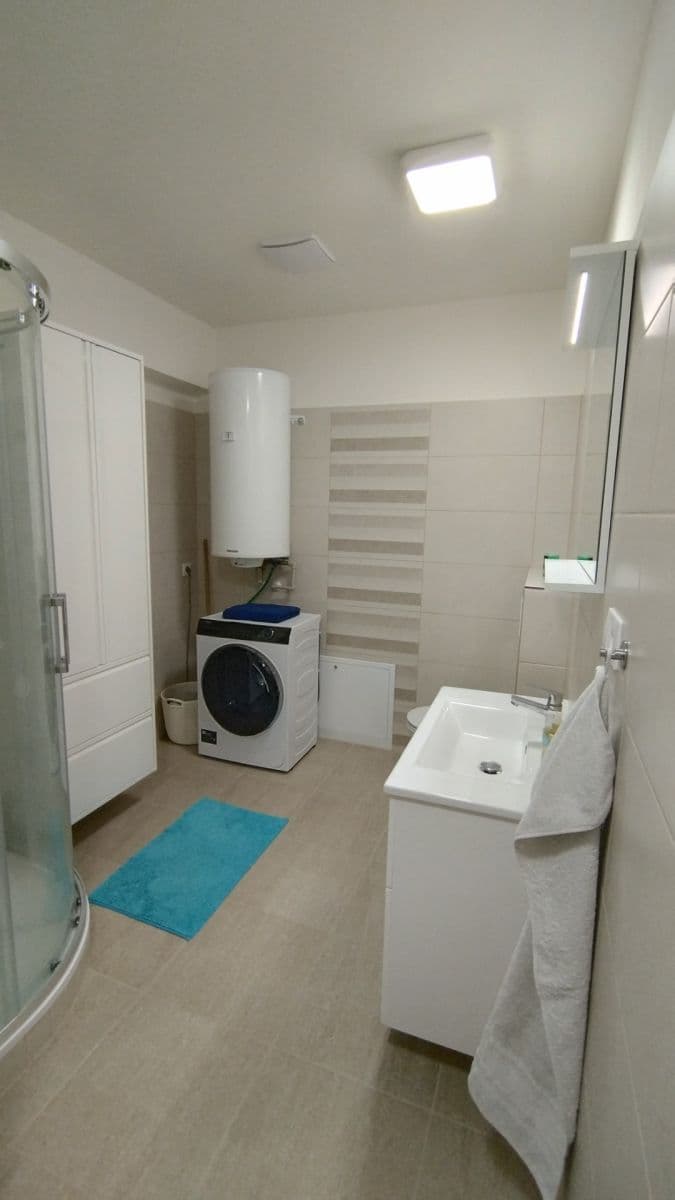 Predaj bytu 3-izbový 110 m², Palackého náměstí, Vlašim, Středočeský kraj Predaj bytu 3-izbový 110 m², Palackého náměstí, Vlašim, Středočeský kraj