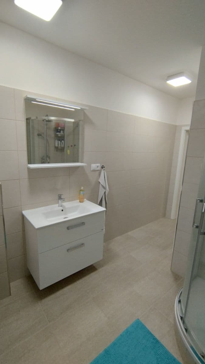 Predaj bytu 3-izbový 110 m², Palackého náměstí, Vlašim, Středočeský kraj Predaj bytu 3-izbový 110 m², Palackého náměstí, Vlašim, Středočeský kraj