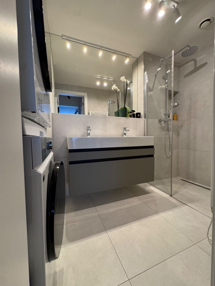 Predaj bytu 3-izbový 88 m², Hodonínská, Praha, Praha Predaj bytu 3-izbový 88 m², Hodonínská, Praha, Praha