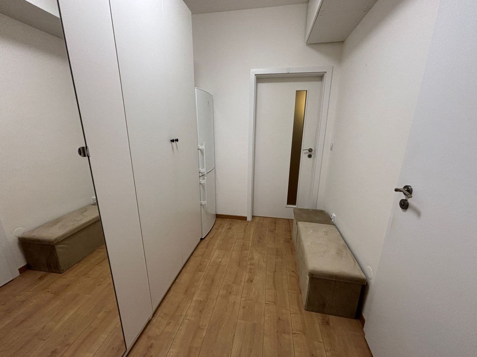 Prenájom bytu 1-izbový 36 m², Za Valem, Praha, Praha Prenájom bytu 1-izbový 36 m², Za Valem, Praha, Praha