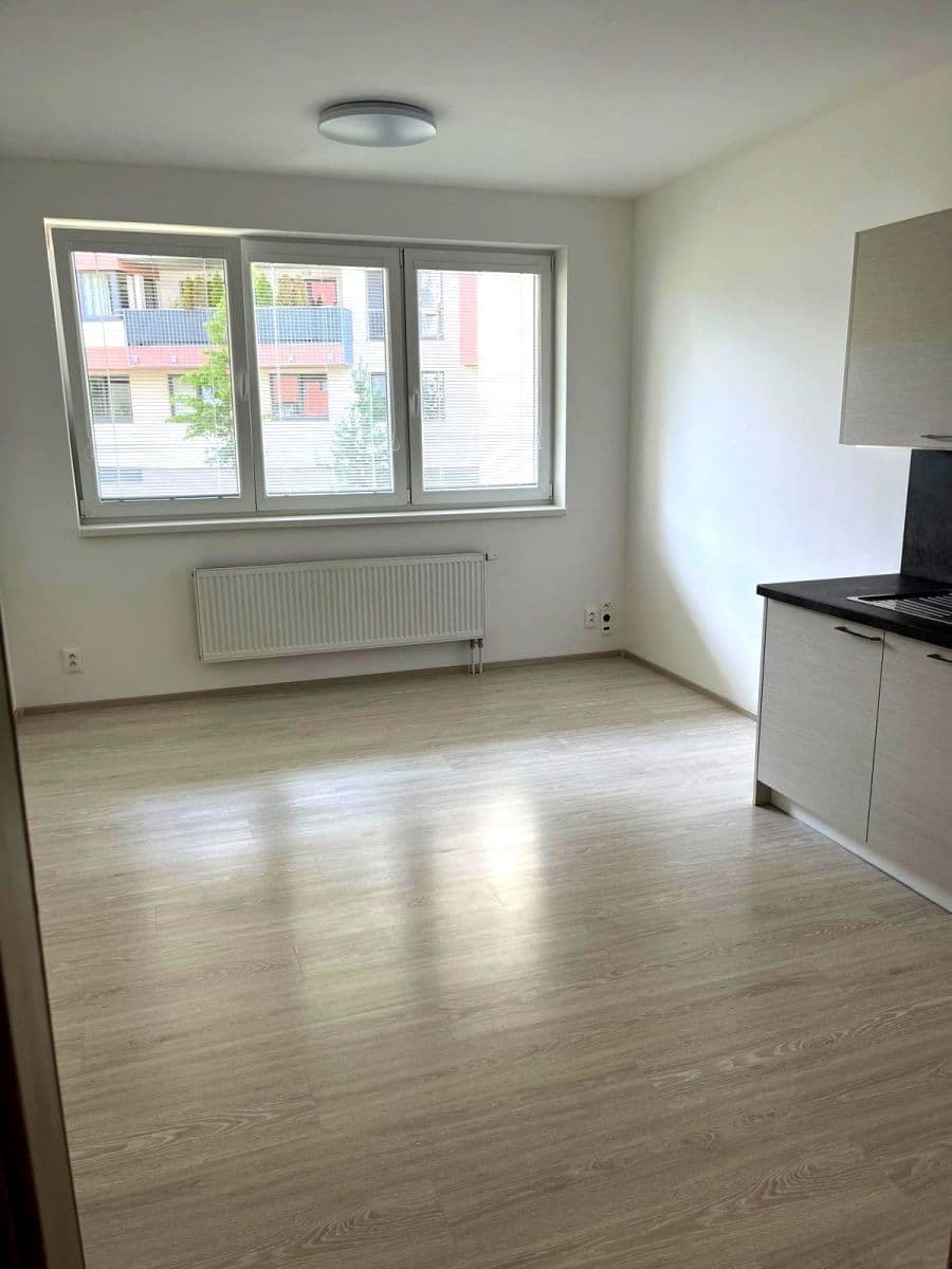 Predaj bytu 1-izbový 27 m², Edvarda Beneše, Olomouc, Olomoucký kraj Predaj bytu 1-izbový 27 m², Edvarda Beneše, Olomouc, Olomoucký kraj