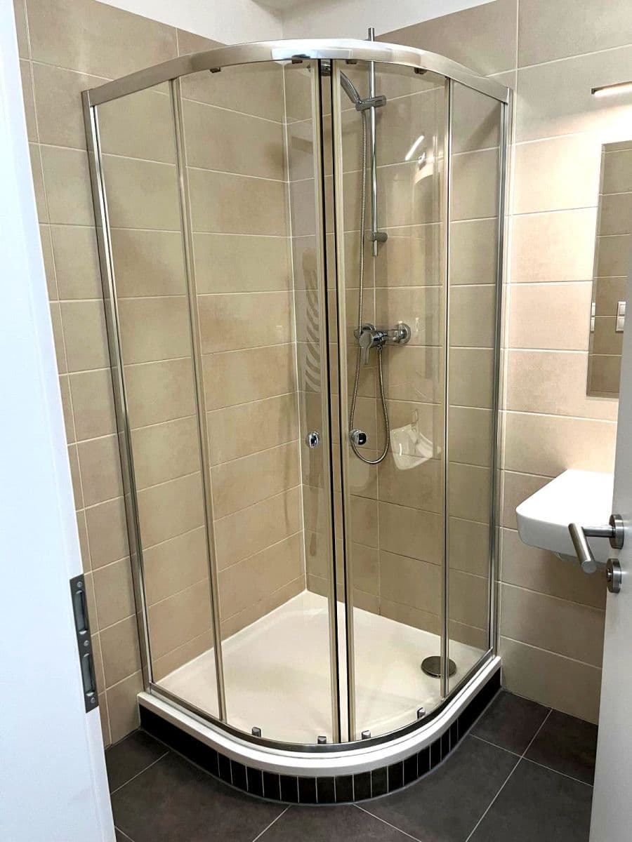 Predaj bytu 1-izbový 27 m², Edvarda Beneše, Olomouc, Olomoucký kraj Predaj bytu 1-izbový 27 m², Edvarda Beneše, Olomouc, Olomoucký kraj