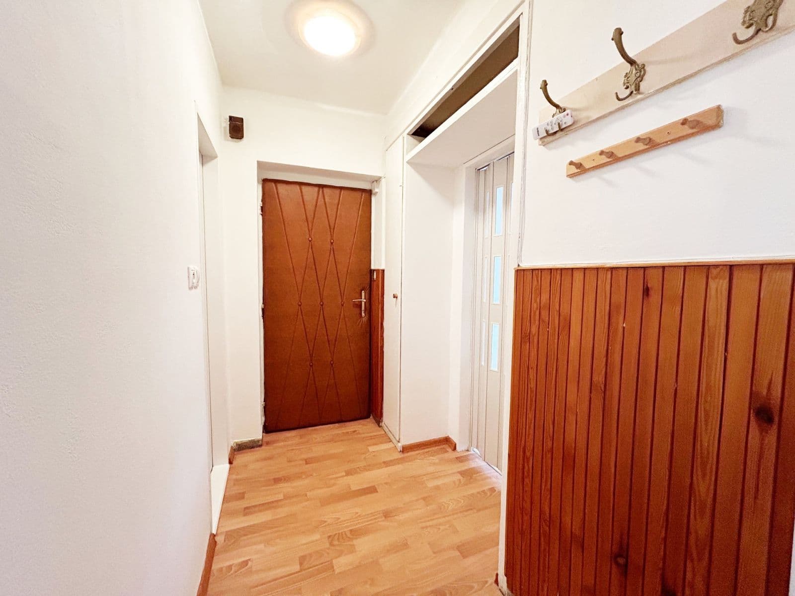 Prenájom bytu 2-izbový 45 m², 9. května, Týnec nad Sázavou, Středočeský kraj Prenájom bytu 2-izbový 45 m², 9. května, Týnec nad Sázavou, Středočeský kraj