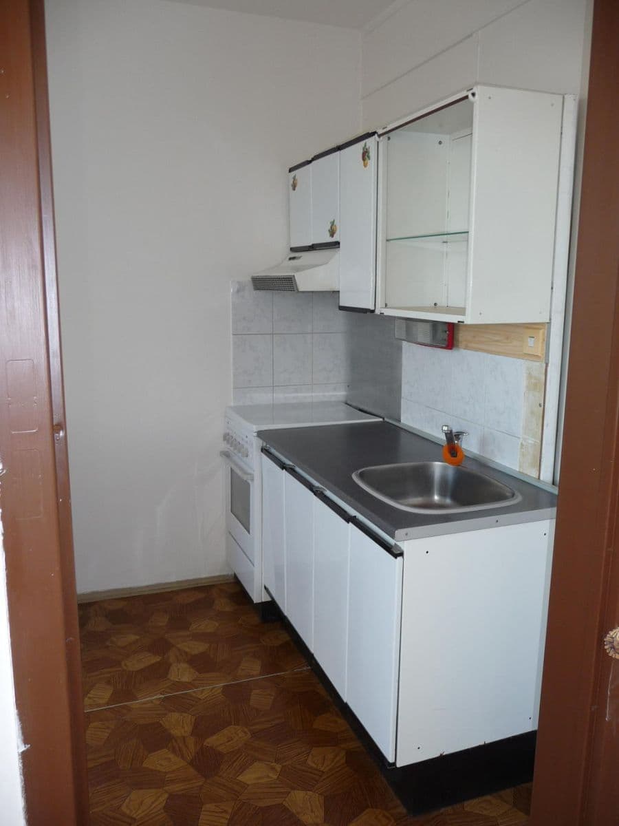 Predaj bytu 2-izbový 44 m², Na Valtické, Břeclav, Jihomoravský kraj Predaj bytu 2-izbový 44 m², Na Valtické, Břeclav, Jihomoravský kraj