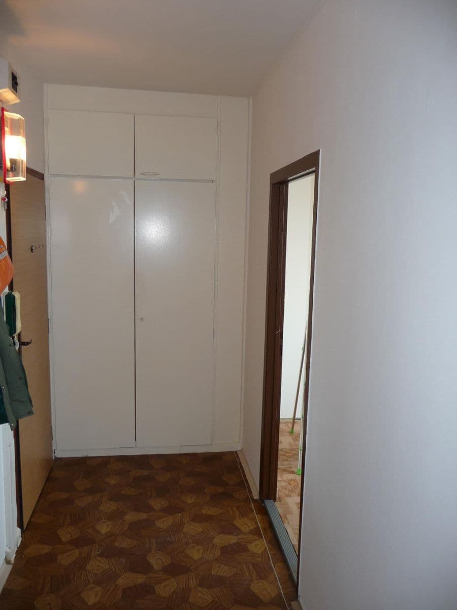 Predaj bytu 2-izbový 44 m², Na Valtické, Břeclav, Jihomoravský kraj Predaj bytu 2-izbový 44 m², Na Valtické, Břeclav, Jihomoravský kraj