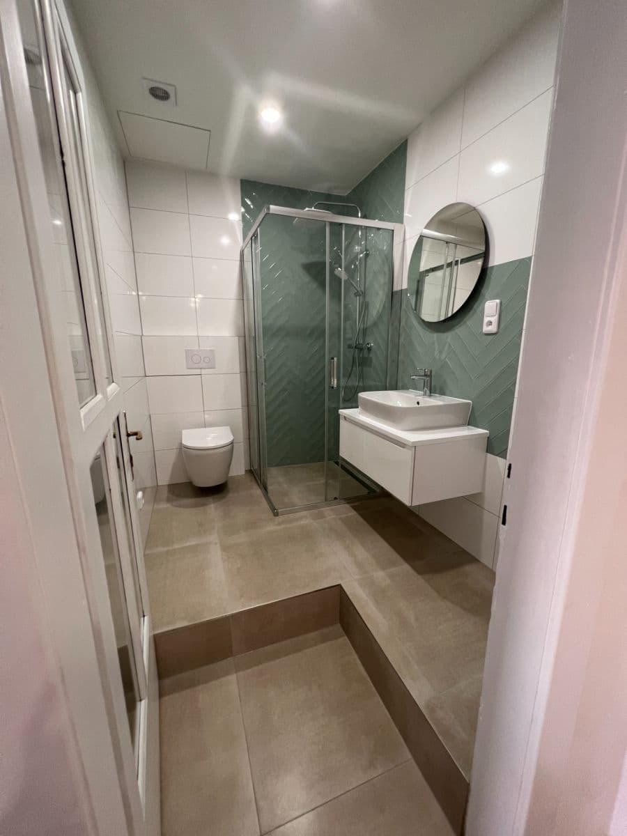 Predaj bytu 3-izbový 80 m², Růžová, Praha, Praha Predaj bytu 3-izbový 80 m², Růžová, Praha, Praha