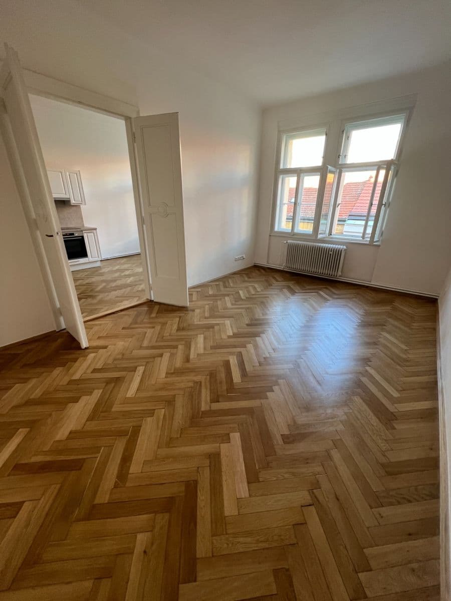 Predaj bytu 3-izbový 80 m², Růžová, Praha, Praha Predaj bytu 3-izbový 80 m², Růžová, Praha, Praha