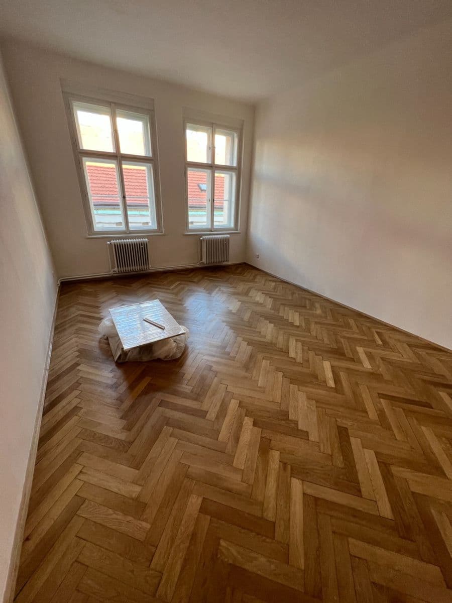 Predaj bytu 3-izbový 80 m², Růžová, Praha, Praha Predaj bytu 3-izbový 80 m², Růžová, Praha, Praha