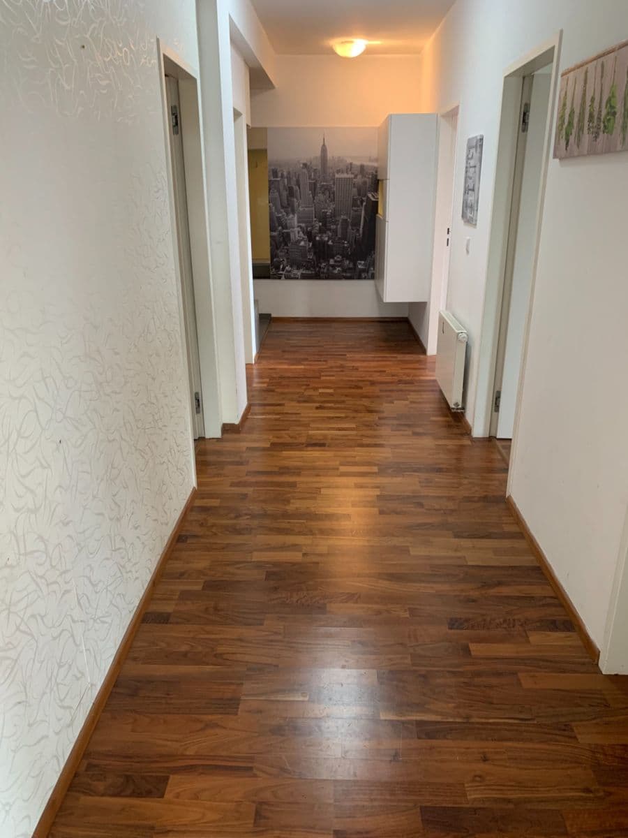 Predaj bytu 3-izbový 96 m², Švédská, Praha, Praha Predaj bytu 3-izbový 96 m², Švédská, Praha, Praha