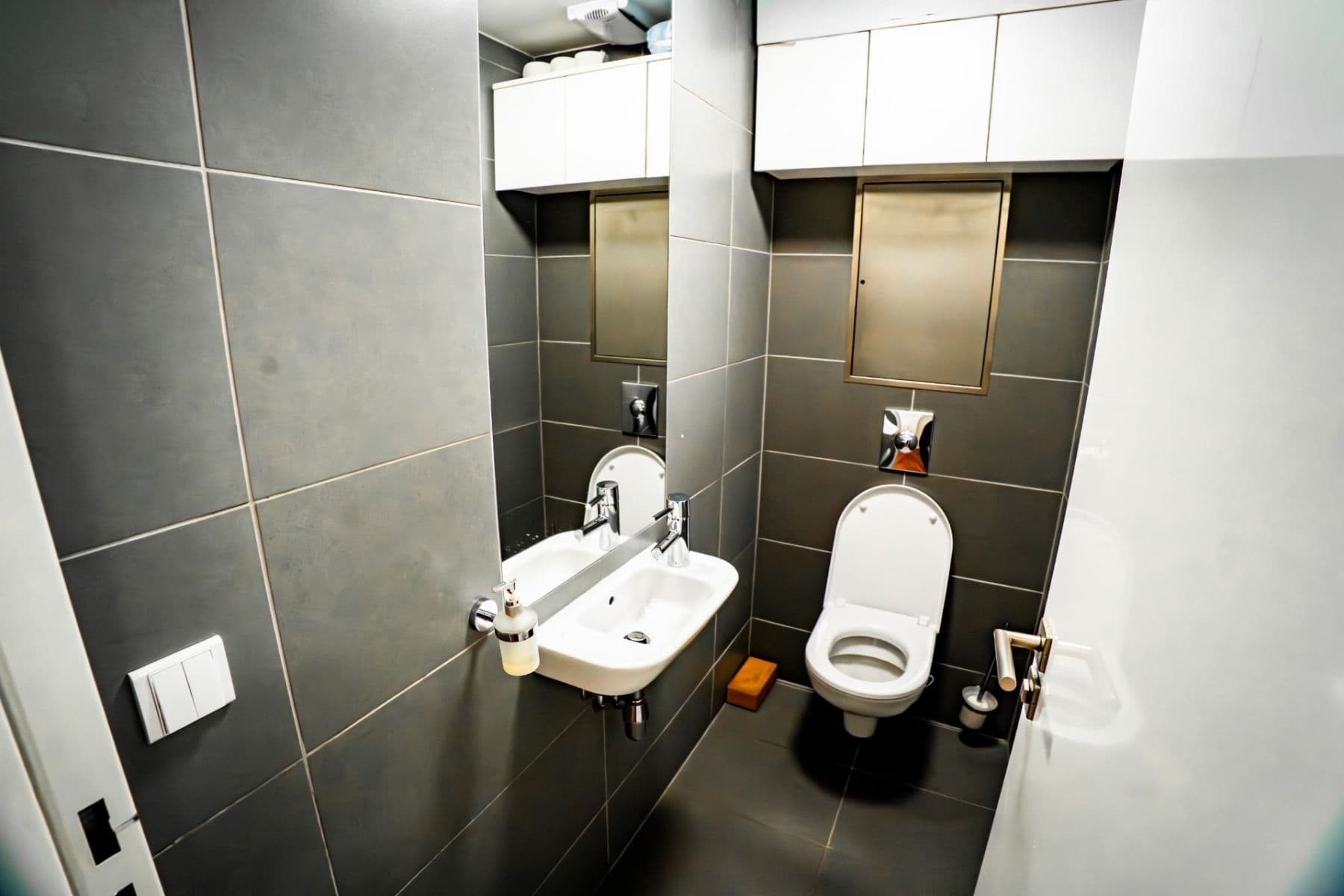 Predaj bytu 3-izbový 96 m², Švédská, Praha, Praha Predaj bytu 3-izbový 96 m², Švédská, Praha, Praha