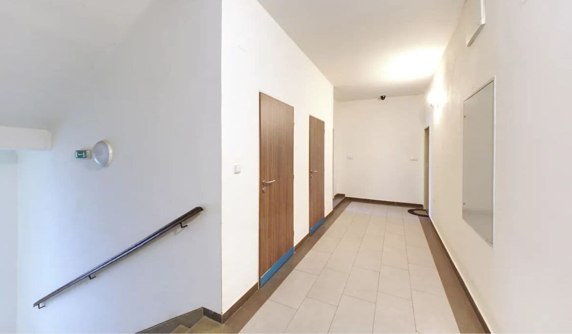 Prenájom bytu 1-izbový 56 m², Tovární, Plzeň, Plzeňský kraj Prenájom bytu 1-izbový 56 m², Tovární, Plzeň, Plzeňský kraj