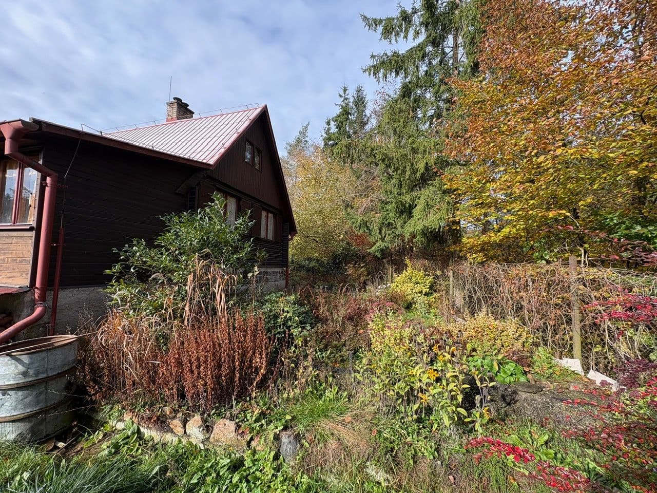 Predaj rekreačného objektu 66 m², pozemek 443 m², Týnec nad Sázavou, Středočeský kraj Predaj rekreačného objektu 66 m², pozemek 443 m², Týnec nad Sázavou, Středočeský kraj