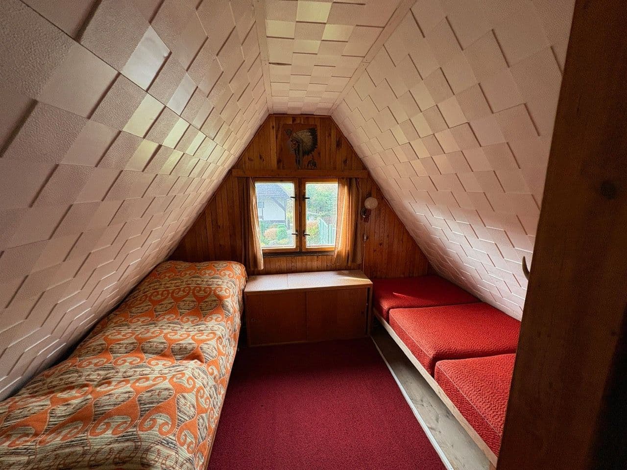 Predaj rekreačného objektu 66 m², pozemek 443 m², Týnec nad Sázavou, Středočeský kraj Predaj rekreačného objektu 66 m², pozemek 443 m², Týnec nad Sázavou, Středočeský kraj