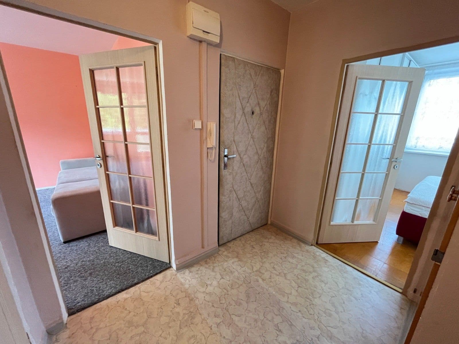 Prenájom bytu 2-izbový 60 m², Loučná nad Desnou, Olomoucký kraj Prenájom bytu 2-izbový 60 m², Loučná nad Desnou, Olomoucký kraj