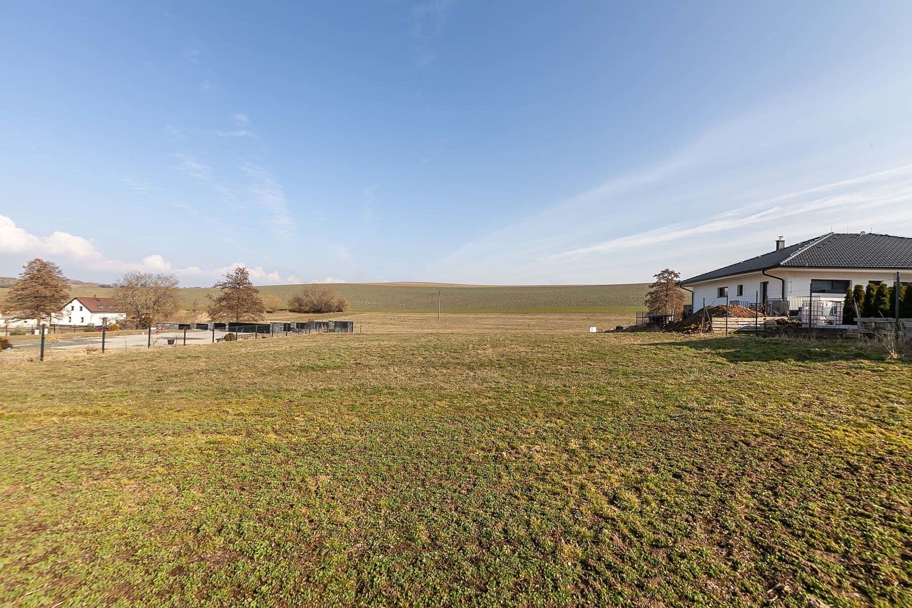 Predaj pozemku 1.319 m², Dolní Kralovice, Středočeský kraj Predaj pozemku 1.319 m², Dolní Kralovice, Středočeský kraj