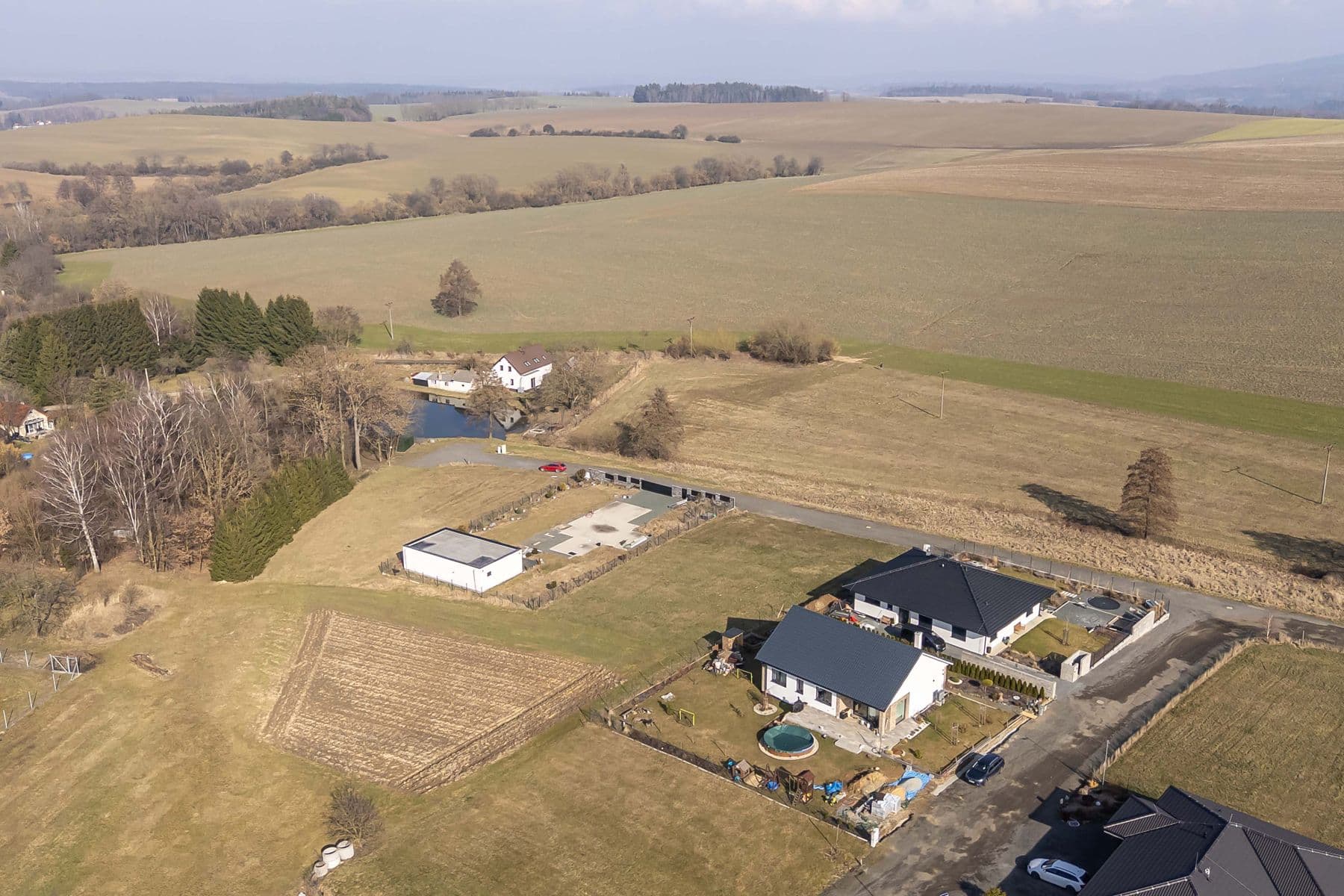 Predaj pozemku 1.319 m², Dolní Kralovice, Středočeský kraj Predaj pozemku 1.319 m², Dolní Kralovice, Středočeský kraj