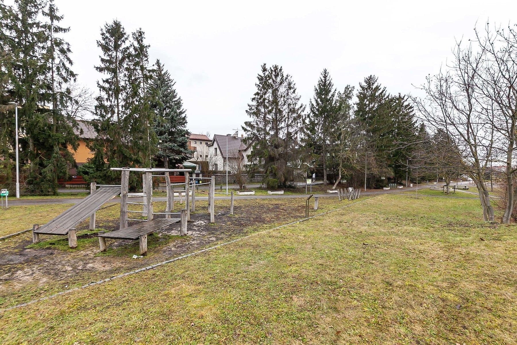 Predaj nebytového priestoru 300 m², Kozinova, Říčany, Středočeský kraj Predaj nebytového priestoru 300 m², Kozinova, Říčany, Středočeský kraj