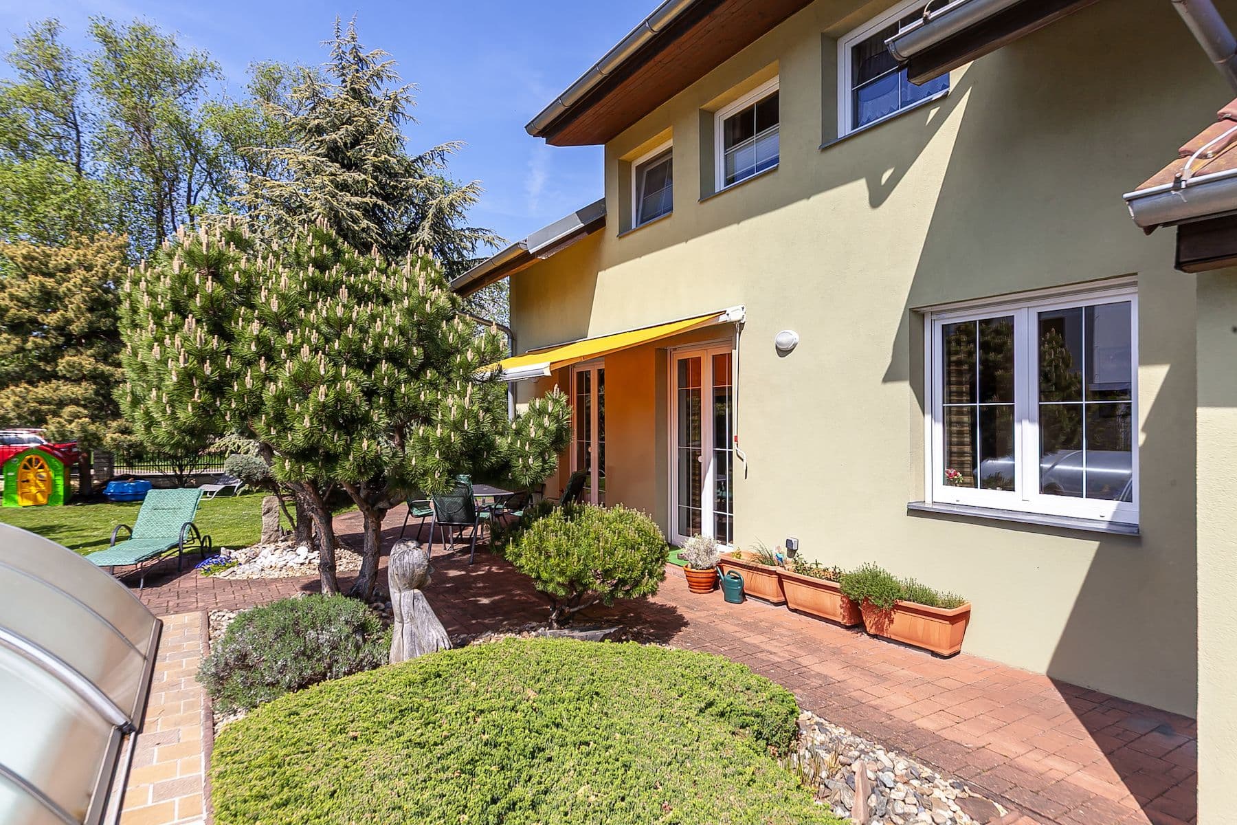 Predaj domu 270 m², pozemek 598 m², K Remízku, Vestec, Středočeský kraj Predaj domu 270 m², pozemek 598 m², K Remízku, Vestec, Středočeský kraj