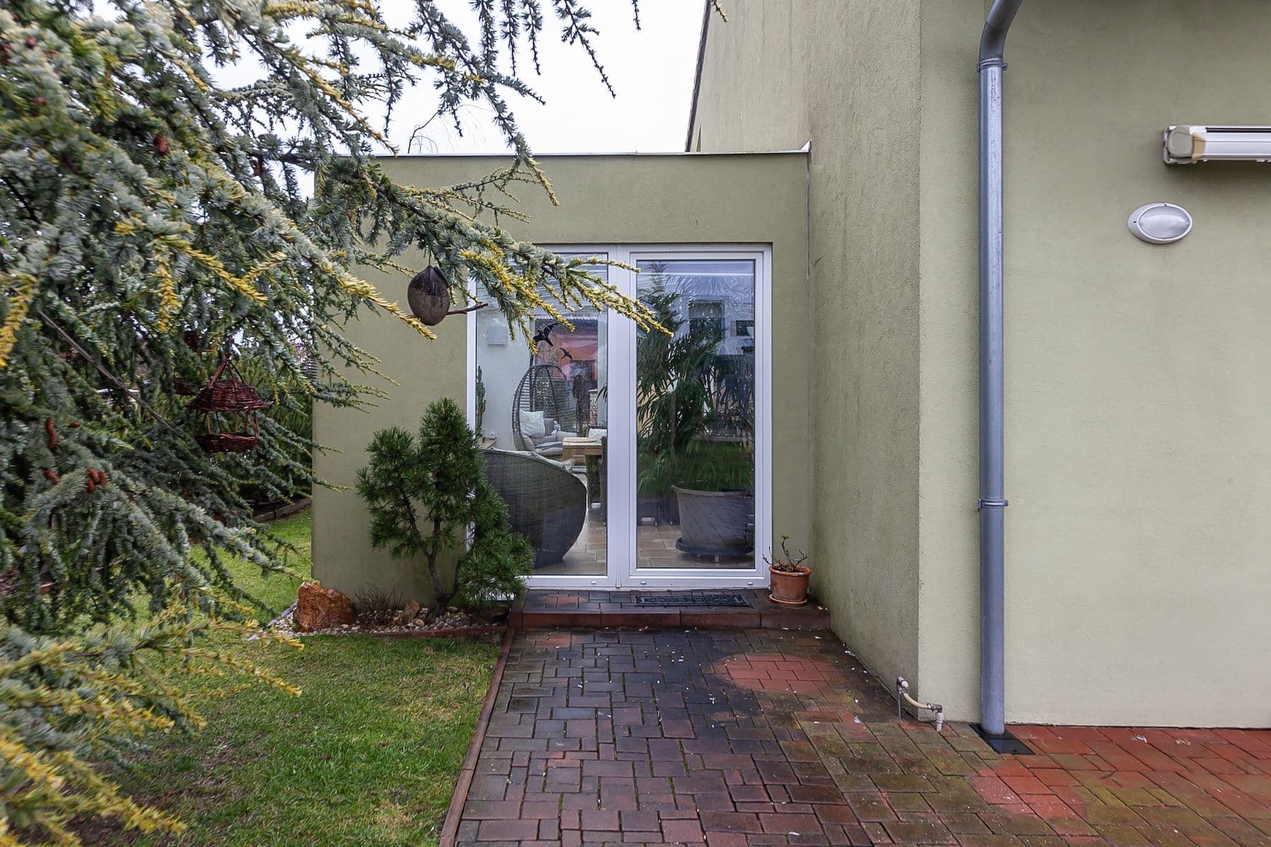 Predaj domu 270 m², pozemek 598 m², K Remízku, Vestec, Středočeský kraj Predaj domu 270 m², pozemek 598 m², K Remízku, Vestec, Středočeský kraj