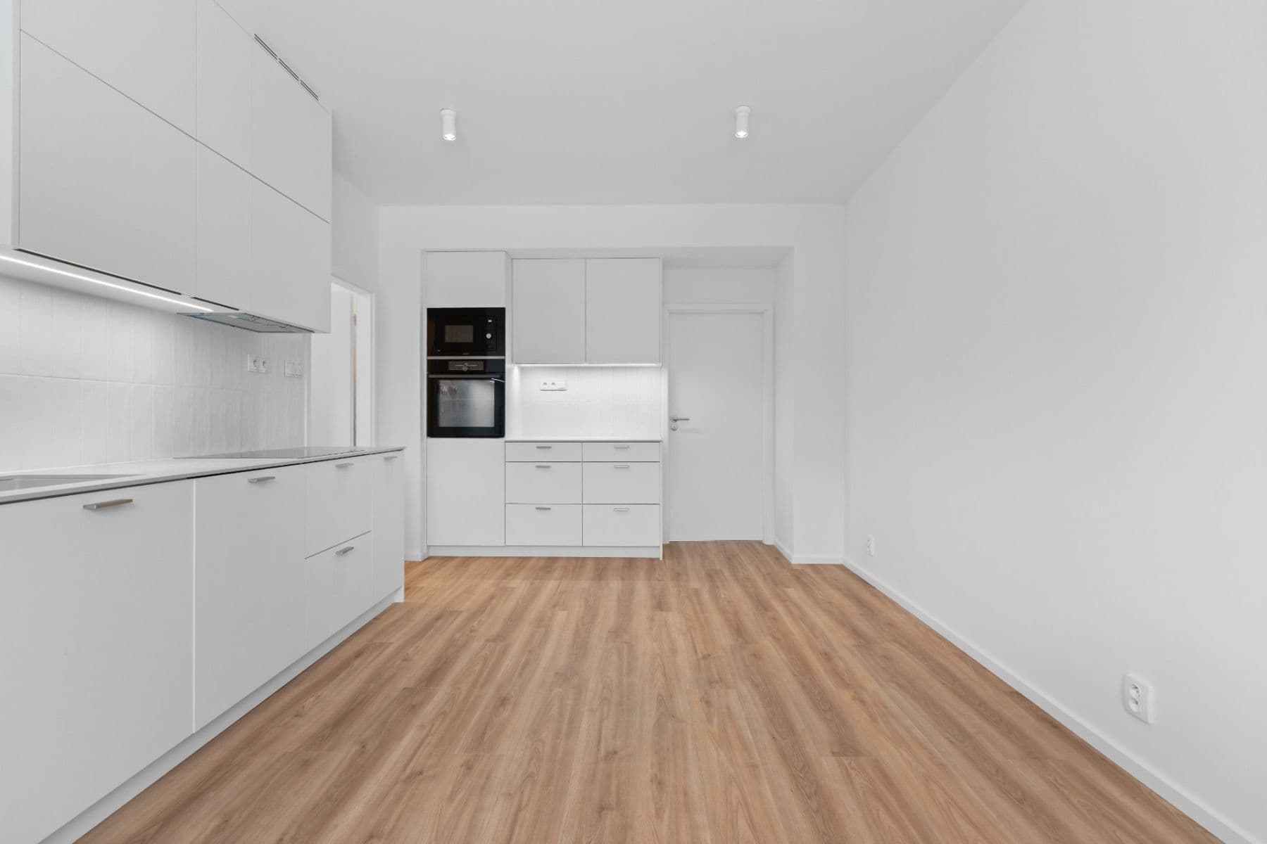 Predaj bytu 3-izbový 52 m², Pod Lipami, Praha, Praha Predaj bytu 3-izbový 52 m², Pod Lipami, Praha, Praha