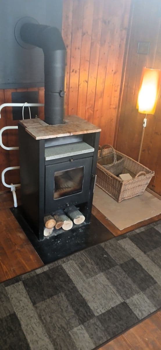 Predaj rekreačného objektu 42 m², pozemek 42 m², Obec, Kaliště, Středočeský kraj Predaj rekreačného objektu 42 m², pozemek 42 m², Obec, Kaliště, Středočeský kraj