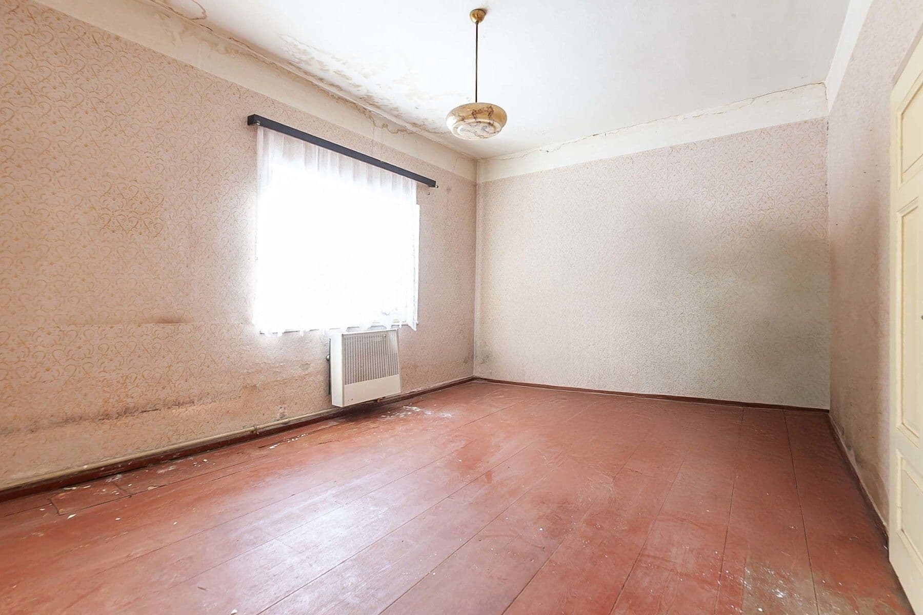 Predaj domu 195 m², pozemek 1.223 m², Sadová, Nové Město pod Smrkem, Liberecký kraj Predaj domu 195 m², pozemek 1.223 m², Sadová, Nové Město pod Smrkem, Liberecký kraj