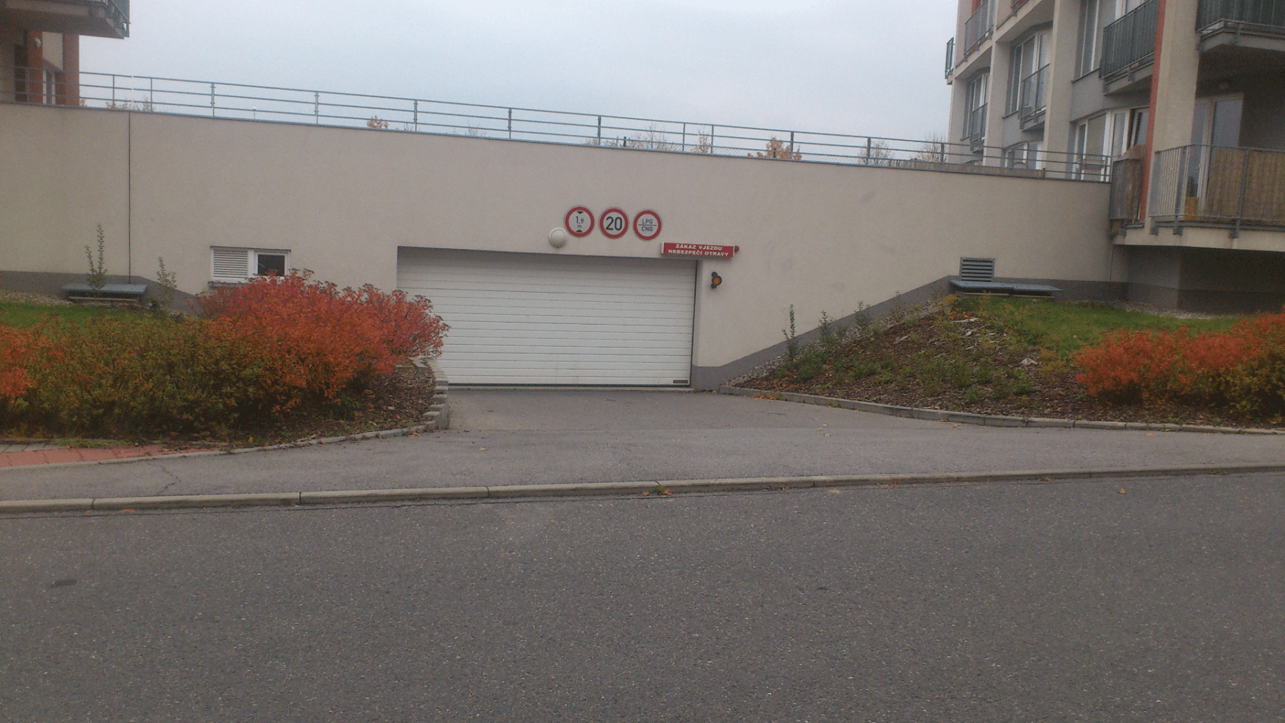 Predaj bytu 3-izbový 64 m², Sazovická, Praha, Praha Predaj bytu 3-izbový 64 m², Sazovická, Praha, Praha