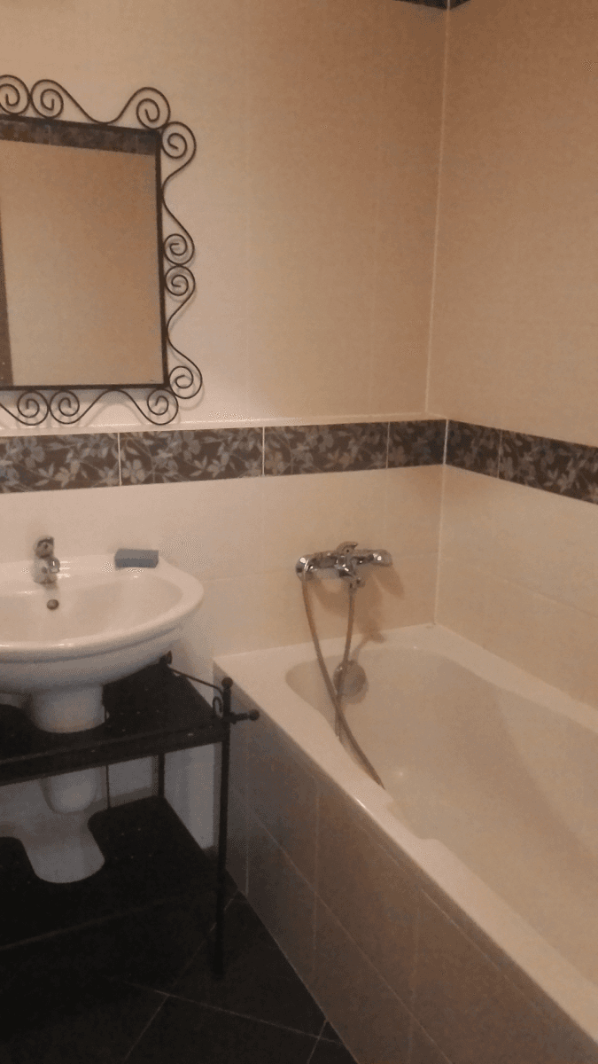 Predaj bytu 3-izbový 64 m², Sazovická, Praha, Praha Predaj bytu 3-izbový 64 m², Sazovická, Praha, Praha