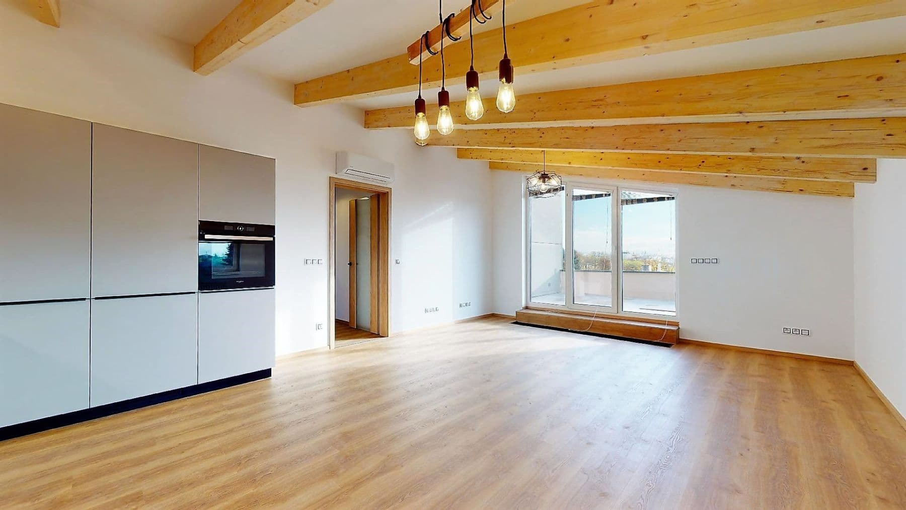 Prenájom bytu 3-izbový 90 m², Okružní, Mladá Boleslav, Středočeský kraj Prenájom bytu 3-izbový 90 m², Okružní, Mladá Boleslav, Středočeský kraj