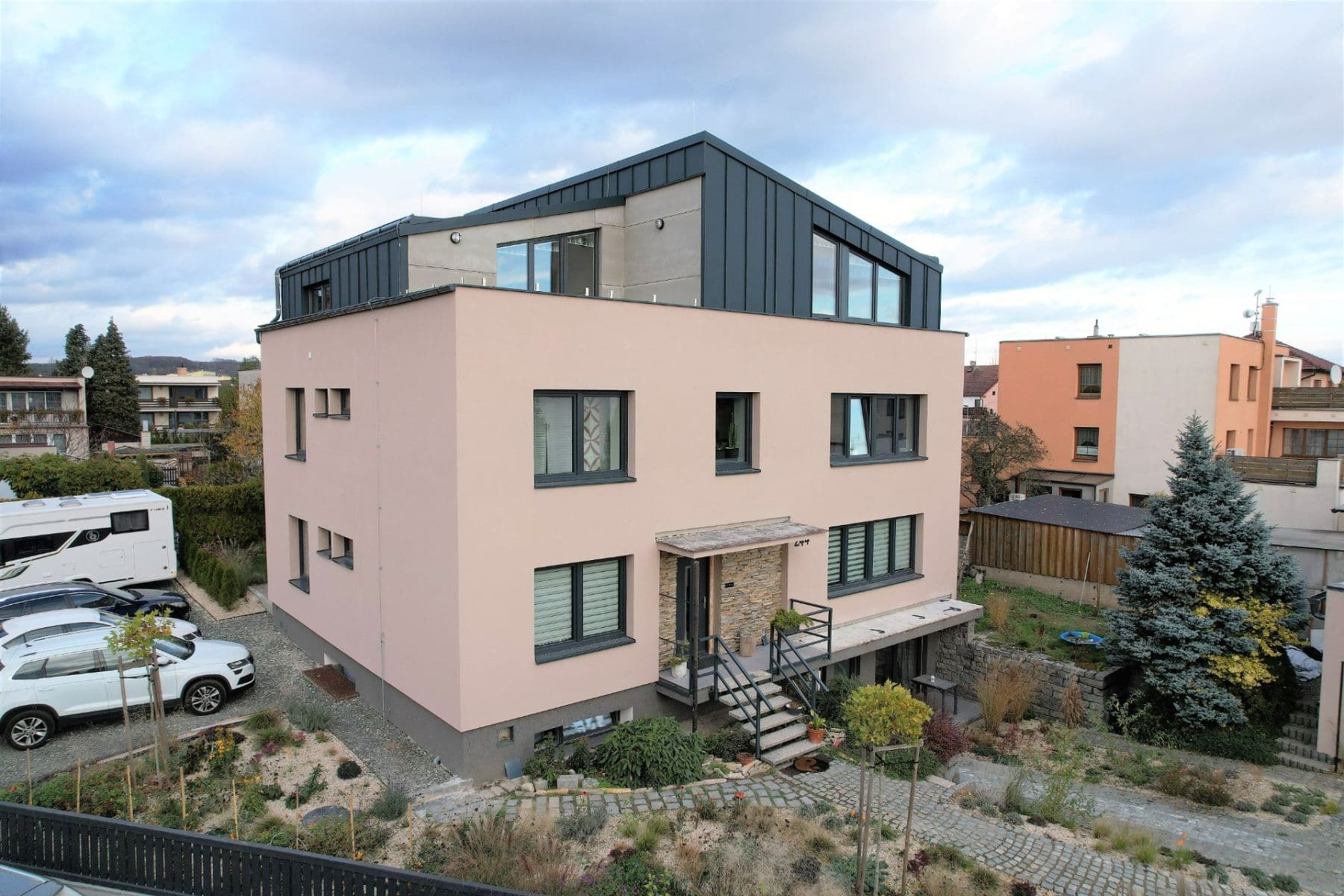 Prenájom bytu 3-izbový 90 m², Okružní, Mladá Boleslav, Středočeský kraj Prenájom bytu 3-izbový 90 m², Okružní, Mladá Boleslav, Středočeský kraj