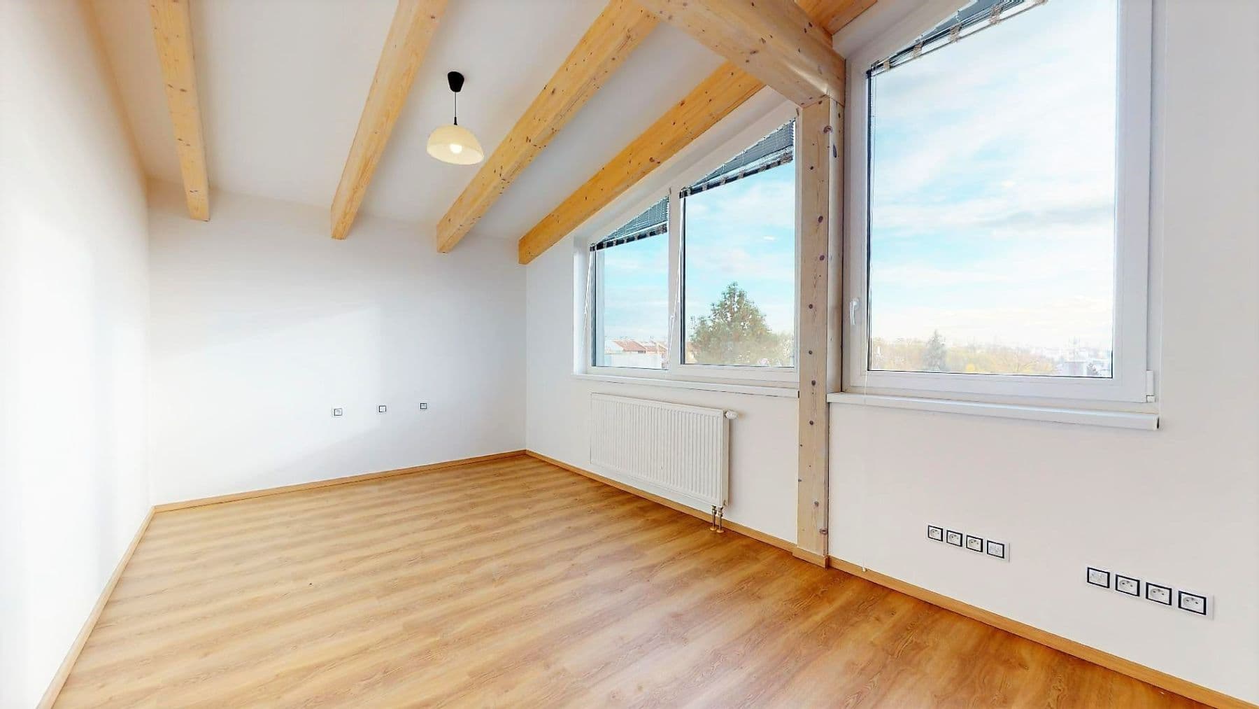 Prenájom bytu 3-izbový 90 m², Okružní, Mladá Boleslav, Středočeský kraj Prenájom bytu 3-izbový 90 m², Okružní, Mladá Boleslav, Středočeský kraj